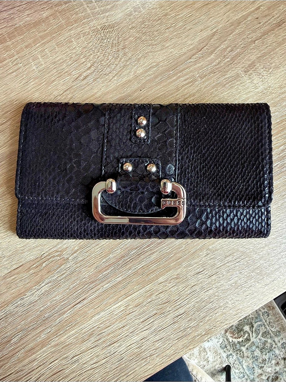GUESS Black Textured Wallet with Silver-Tone Clasp